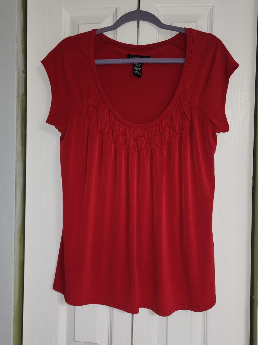 Apostrophe Red Short Sleeve Scoop Neck Top